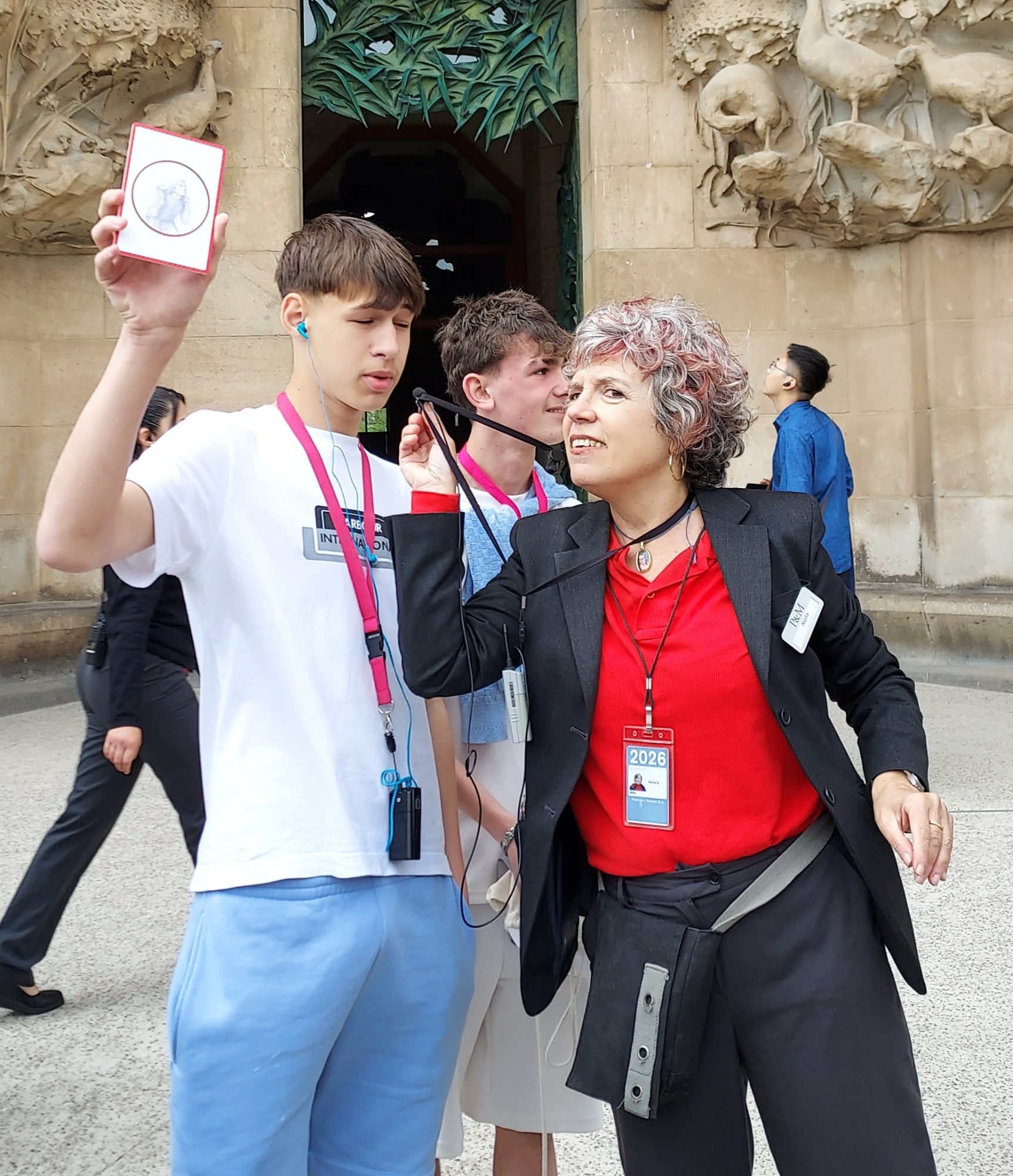 A tour guide with a Tibshelf pupil.